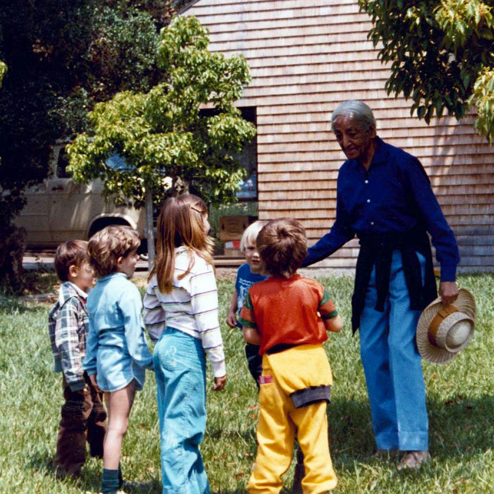 children holding a hat